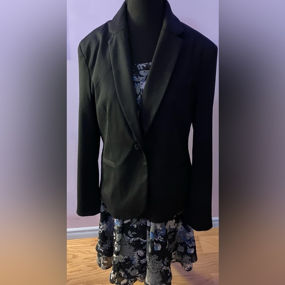 Black Gap blazer with lightly padded shoulders size S/M - Picture 6 of 10